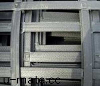 鋼(gang)塑(su)土工格(ge)柵