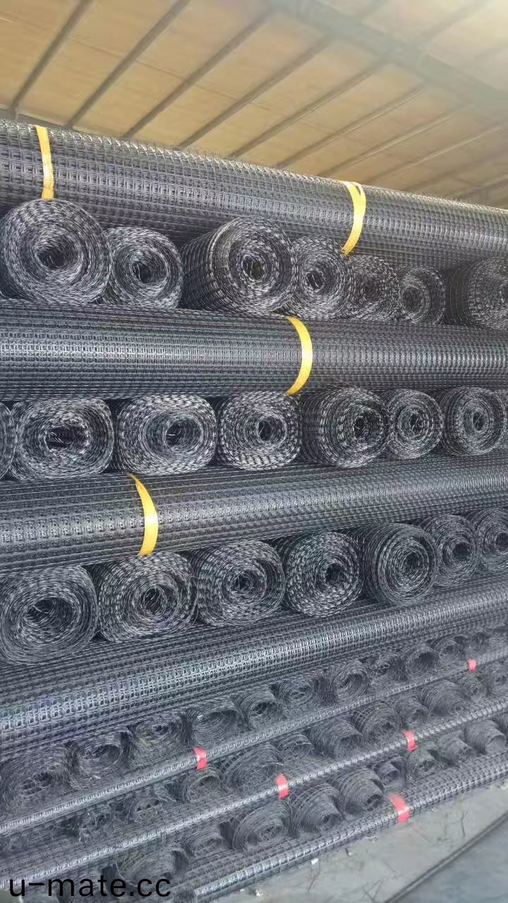 土(tu)工(gong)格(ge)柵