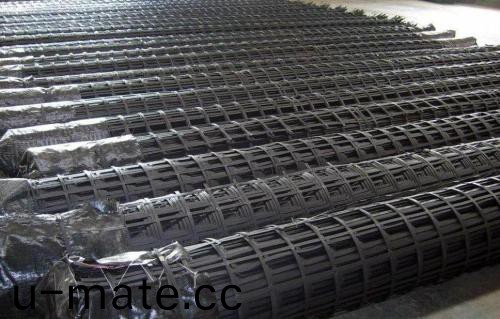 鋼(gang)塑(su)土工(gong)格(ge)柵