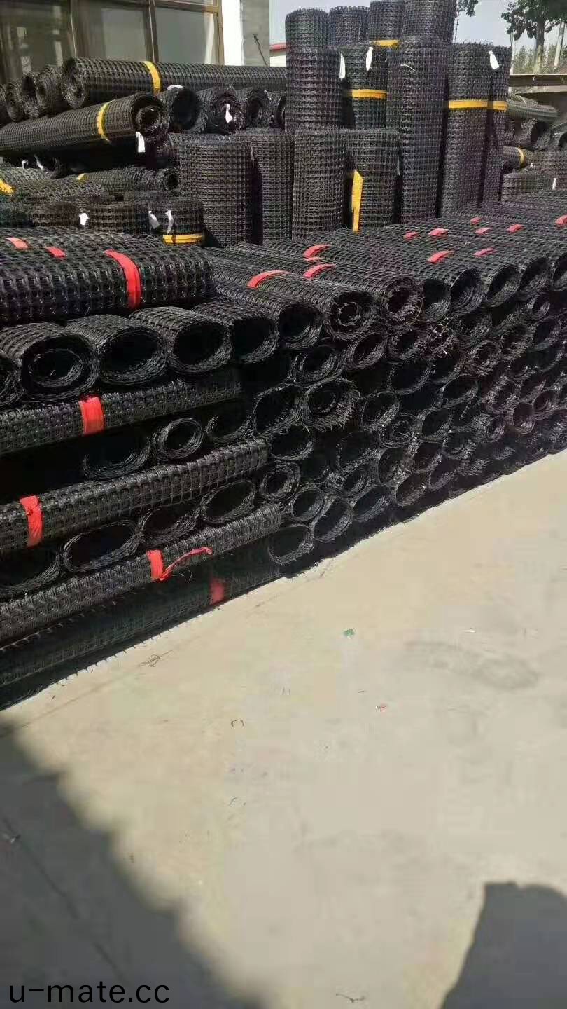 塑料土(tu)工格(ge)柵(shan)