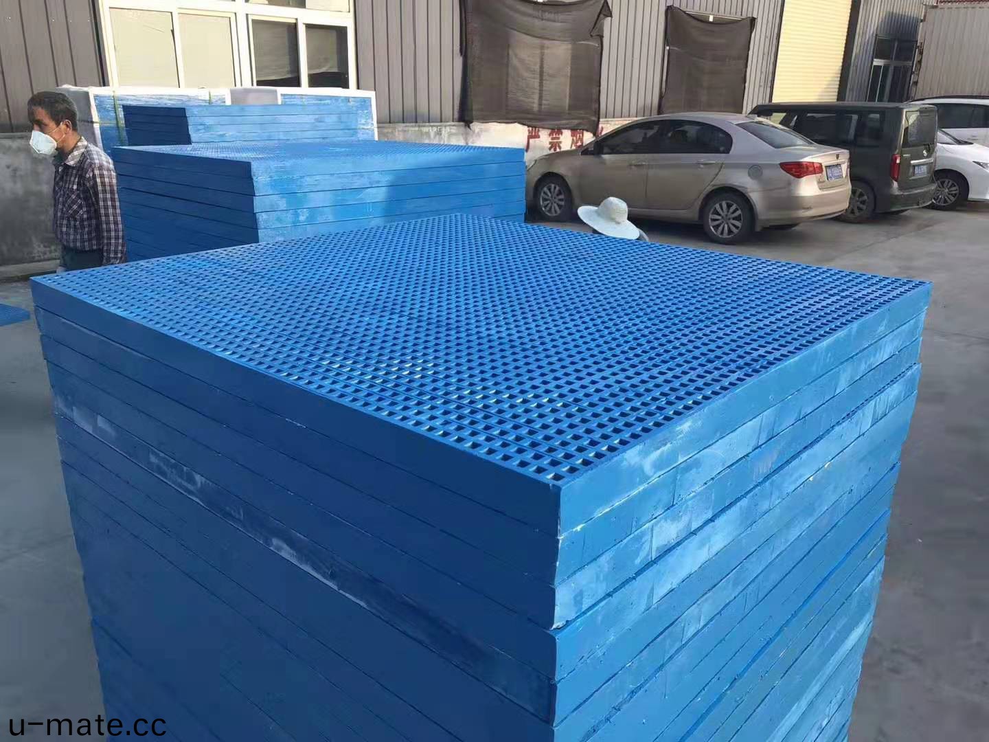 鋼(gang)塑土工格(ge)柵(shan)